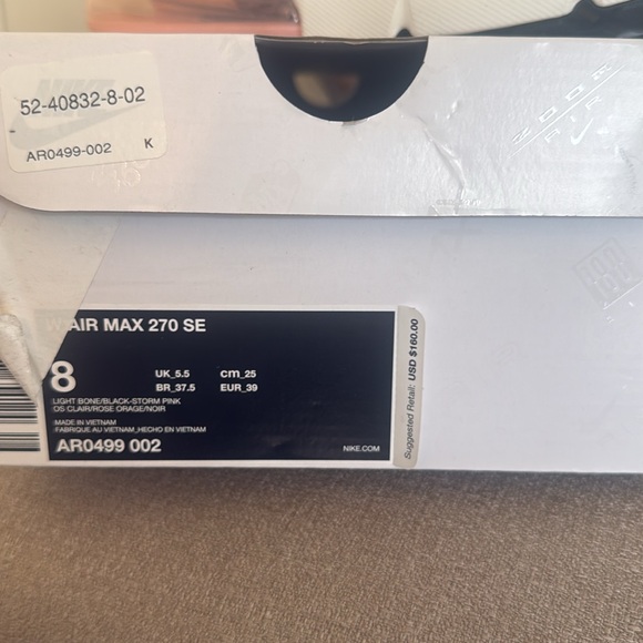 Nike Air Max 270 SE - Picture 3 of 7